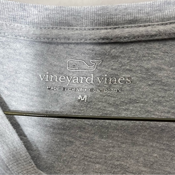 Vineyard Vines Medium Men’s Long Sleeve Shirt Graphic Football - Picture 3 of 8